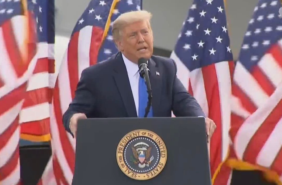 Image ALT Text: Trump rally crowd chanting Jesus in North Carolina